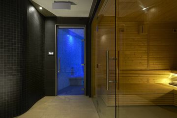 Steam room