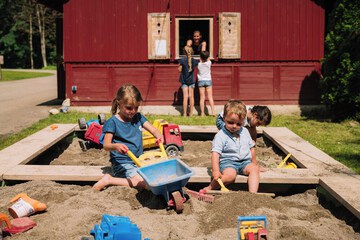 Children's play area - outdoor