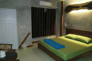 Photo 25
