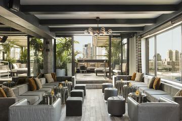 Poolside bar