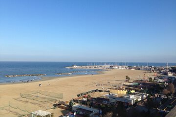 Beach/ocean view