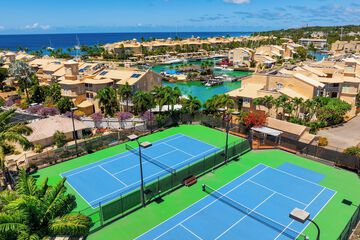 Tennis court