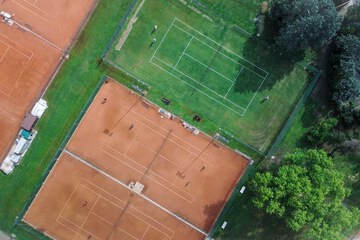 Tennis court