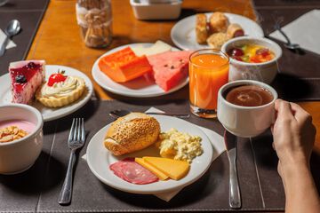 Breakfast meal