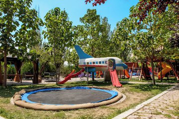 Children's play area - outdoor