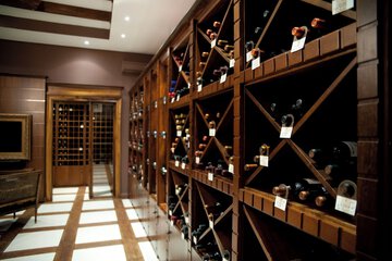 Tasting room