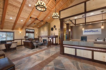 Lobby lounge