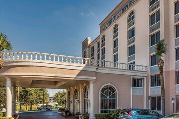 Comfort Inn & Suites Lakeland North I-4