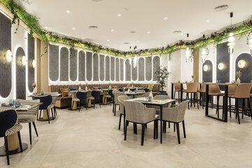 Coffee shop