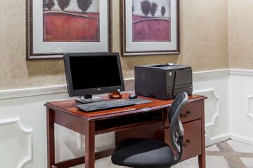 Business Center 16 of 16