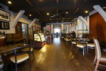 Cafe