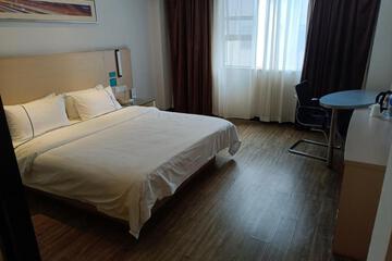 Photo 24