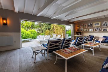 Sundeck