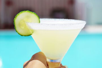 Poolside bar
