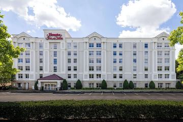Hampton Inn & Suites Raleigh Cary Lenovo Center