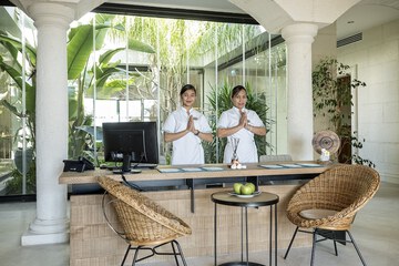 Spa reception