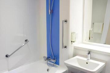 Photo 28