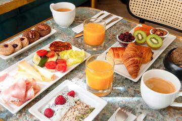 Breakfast area
