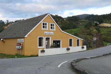 Photo 18
