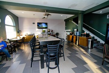 Breakfast/Coffee Service 32 of 43