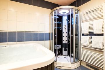 Steam room