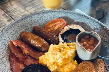 Breakfast meal