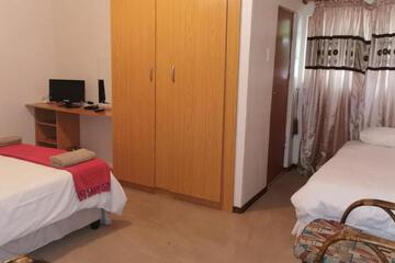 Photo 35