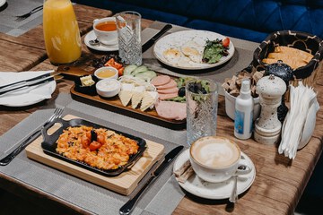 Breakfast meal