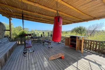 Children's play area - outdoor