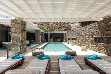 Private pool