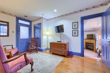 Room 5 of 33