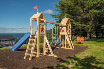 Children's play area - outdoor