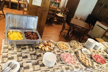 Breakfast buffet
