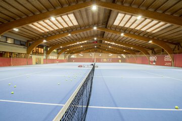 Tennis court