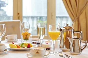 Breakfast meal