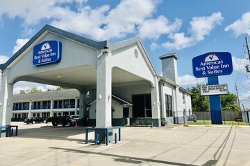 Americas Best Value Inn & Suites Mont Belvieu Houston