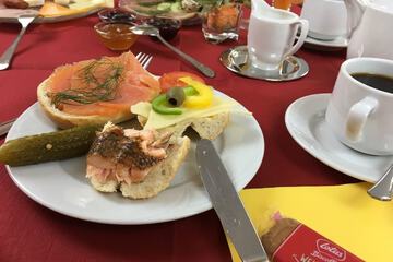 Breakfast meal