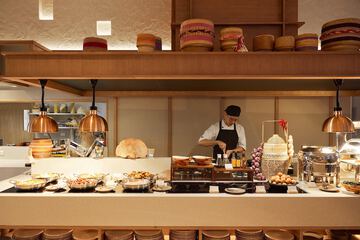 Breakfast area