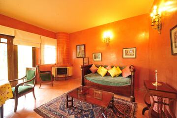 Executive lounge