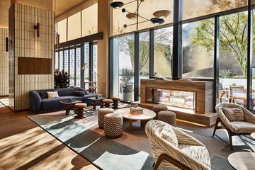 Hotel Interior 34 of 274