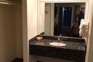 Photo 28