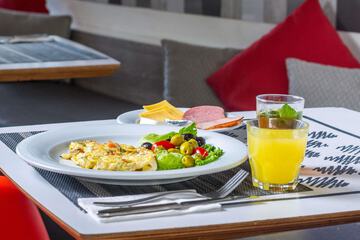 Breakfast area