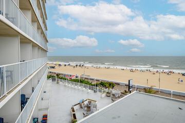 Beach/ocean view