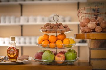 Breakfast buffet