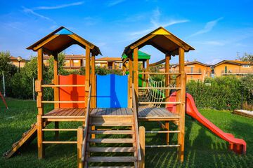 Children's play area - outdoor