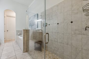 Bathroom shower