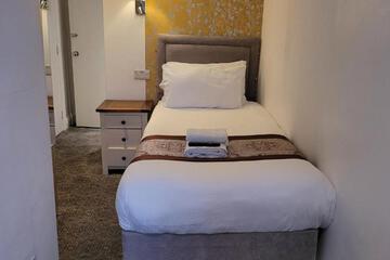 Photo 47