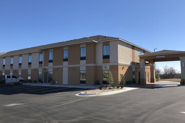 Property Grounds 26 of 26