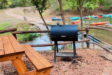 BBQ/picnic area