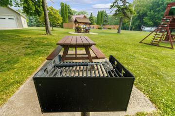 BBQ/picnic area